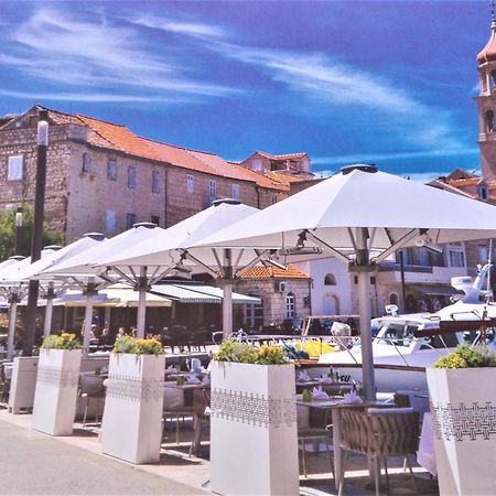 Apartments Marko Sutivan Insel Brac Dış mekan fotoğraf