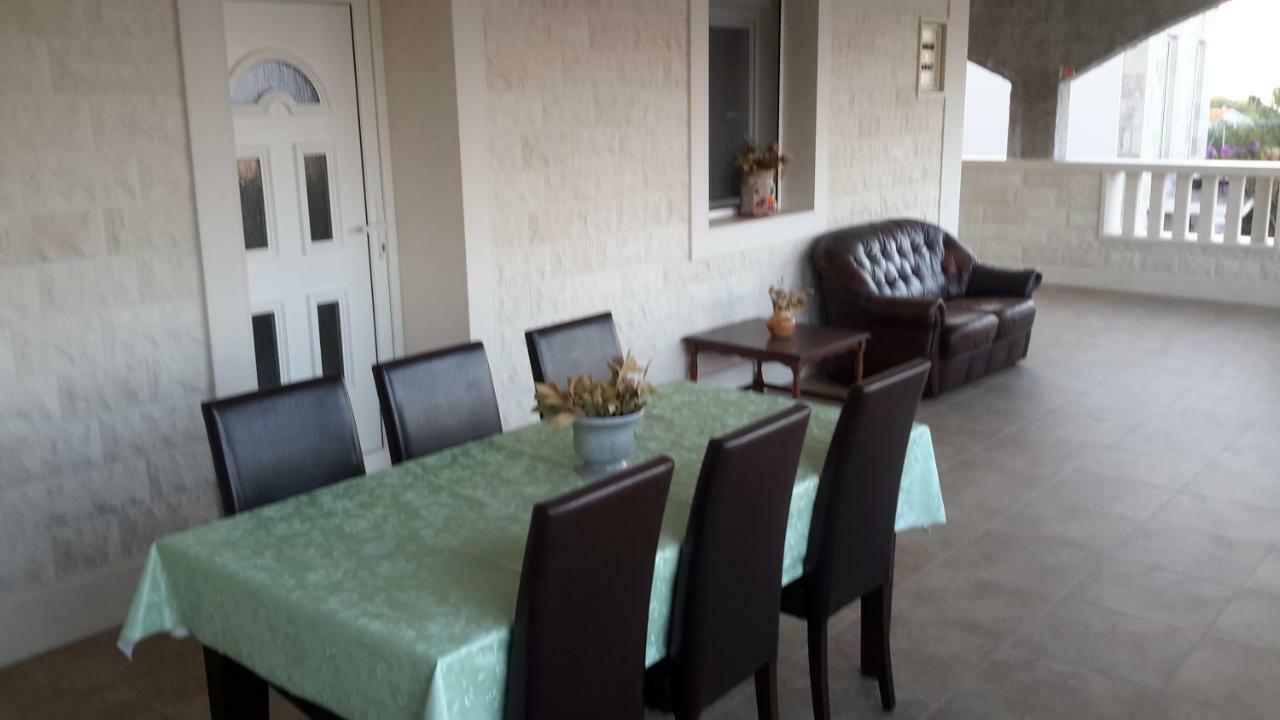 Apartments Marko Sutivan Insel Brac Dış mekan fotoğraf