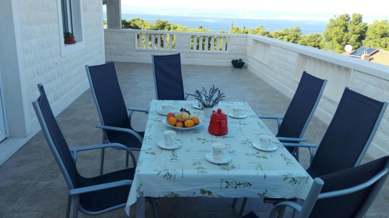 Apartments Marko Sutivan Insel Brac Dış mekan fotoğraf