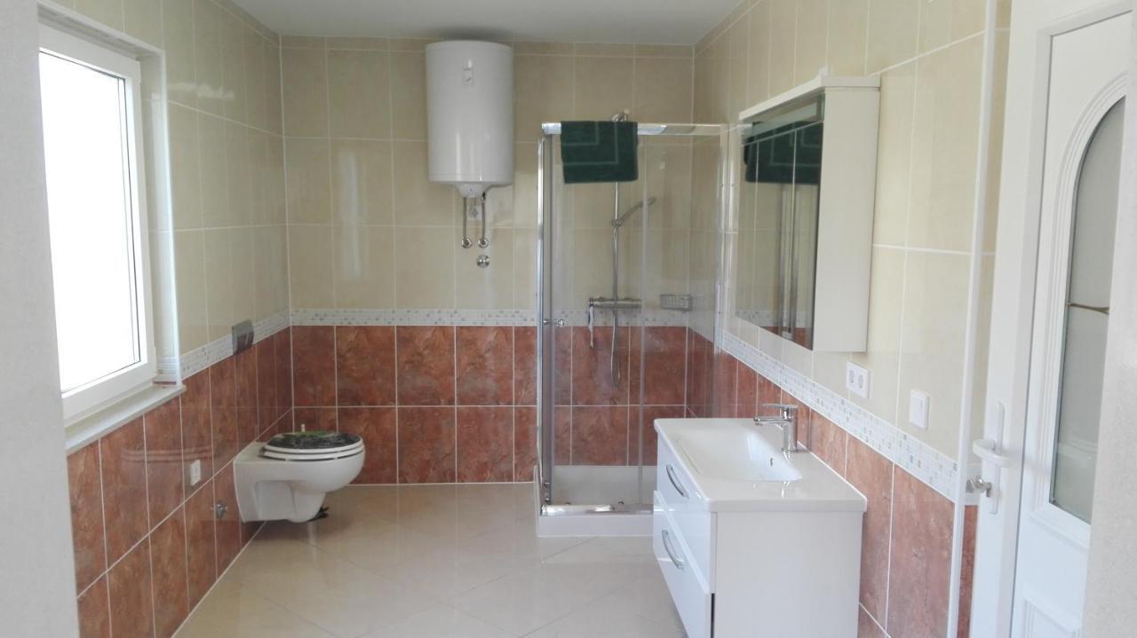 Apartments Marko Sutivan Insel Brac Dış mekan fotoğraf